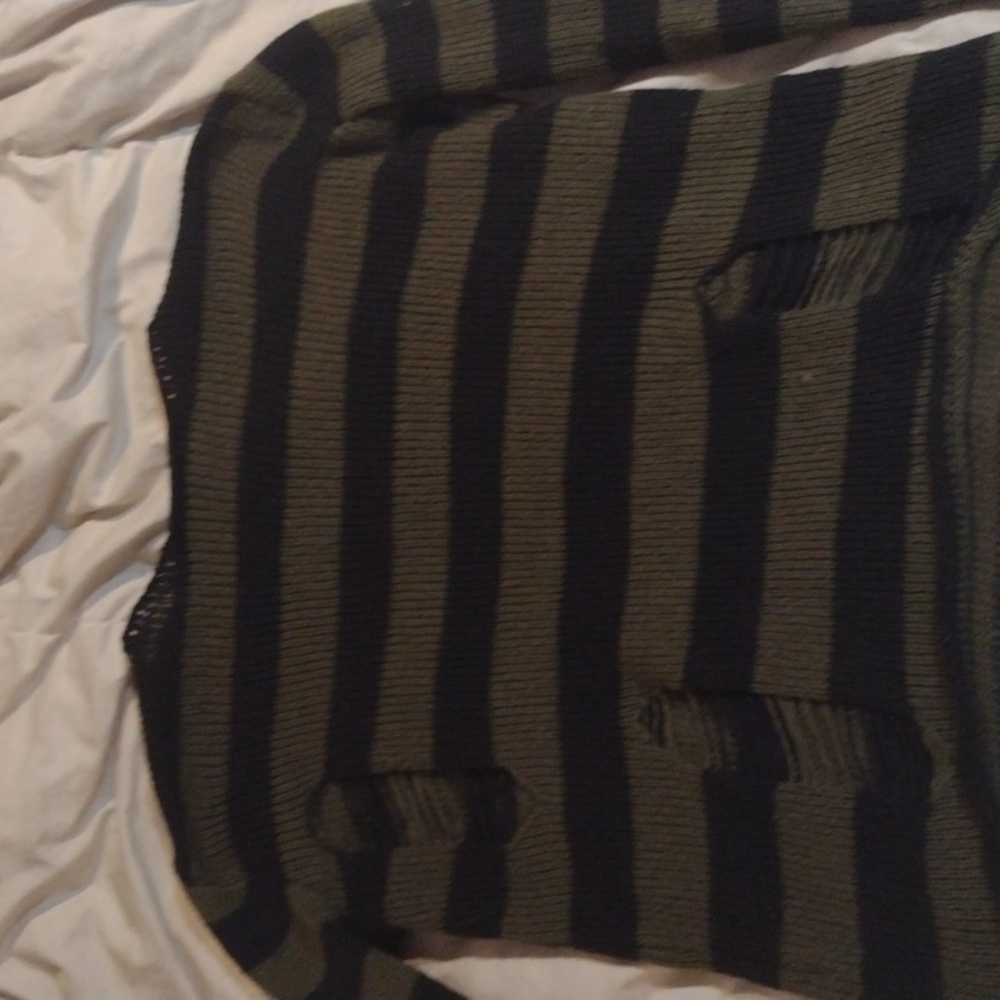 Distressed Y2K knitted sweater Green and black, over sized, 1XL